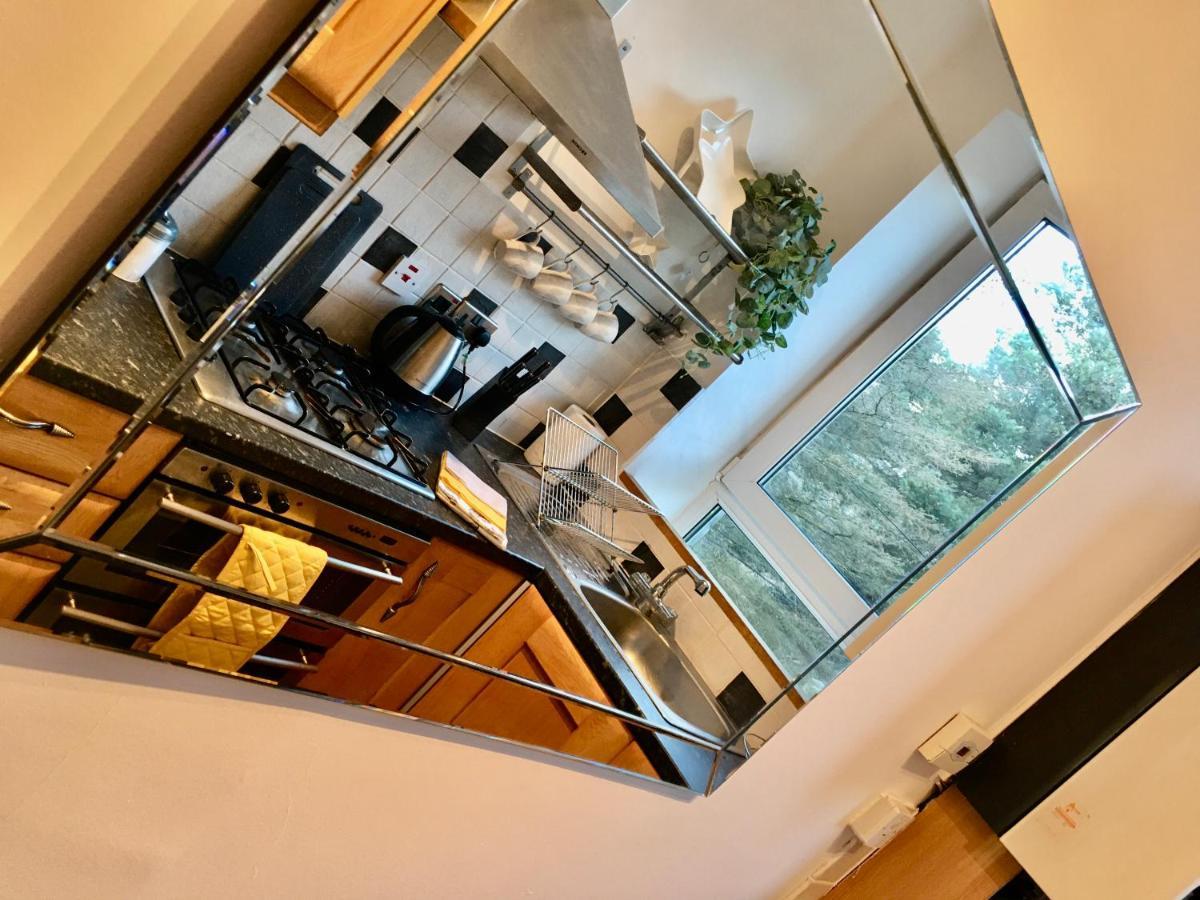 Cosy 2 Bedroom Central Apartment - Free Parking, Free Wifi Αμπερντήν Εξωτερικό φωτογραφία