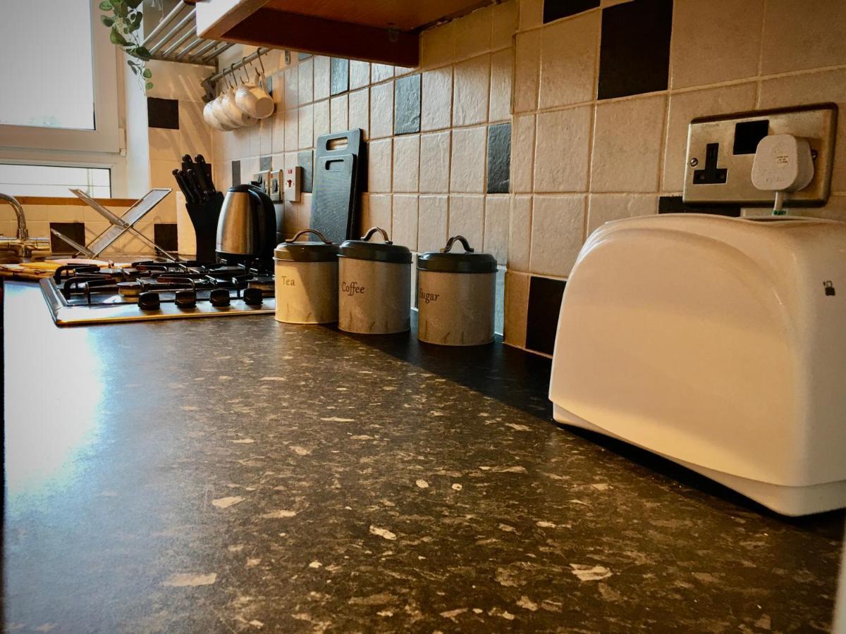 Cosy 2 Bedroom Central Apartment - Free Parking, Free Wifi Αμπερντήν Εξωτερικό φωτογραφία